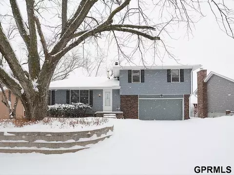 3920 N 95 St, Omaha, NE 68134