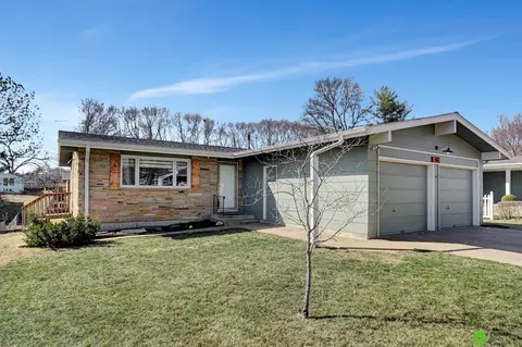 431 W Broadview Dr, Lincoln, NE 68505