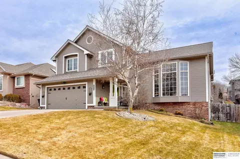 4313 N 163rd St, Omaha, NE 68116