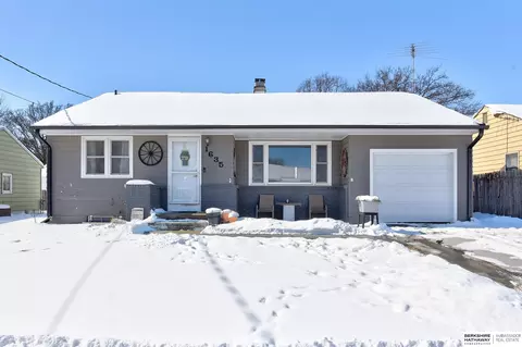 1635 Monroe St, Fremont, NE 68025