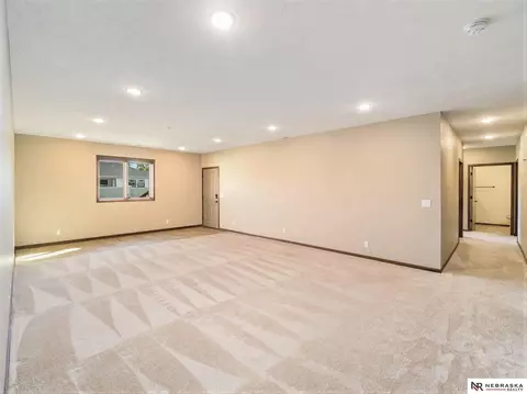 Living - 356 S 89 St, Lincoln, NE 68520 photo 5 of 7