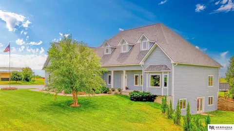 19909 Buffalo Rd, Gretna, NE 68028
