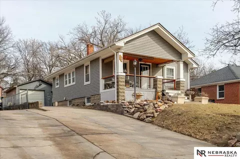 4018 Garfield St, Lincoln, NE 68506