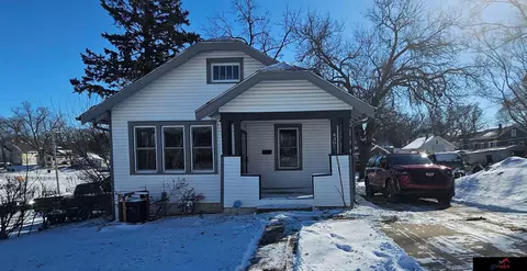 4305 Miami St, Omaha, NE 68111