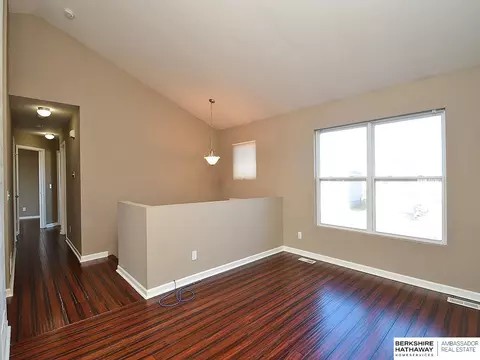15401 Willit St, Bennington, NE 68007 photo 4