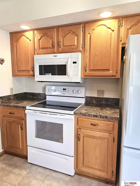 407 E Ash St, Wilber, NE 68465 photo 10