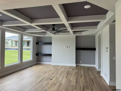 12505 Slayton Cir, Papillion, NE 68046