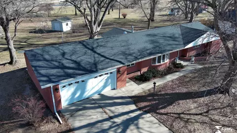 504 N Plum St, Shickley, NE 68436