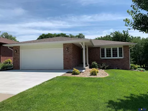 3530 S 76th St, Lincoln, NE 68506