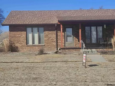 306 S 14th St, Tekamah, NE 68061