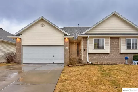 17119 Joanne Dr, Omaha, NE 68136