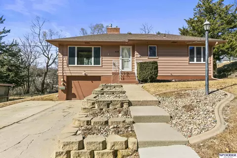 418 Mount Vernon Ave, Council Bluffs, IA 51503