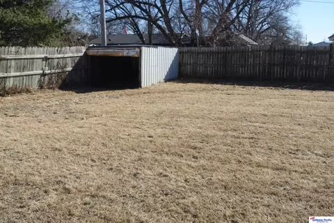 Exterior - 123 Westgate Dr, Ames, NE 68621 photo 2 of 5