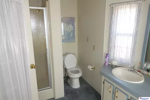 Bath - 123 Westgate Dr, Ames, NE 68621 photo 2 of 3