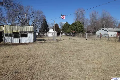 Exterior - 123 Westgate Dr, Ames, NE 68621 photo 4 of 5