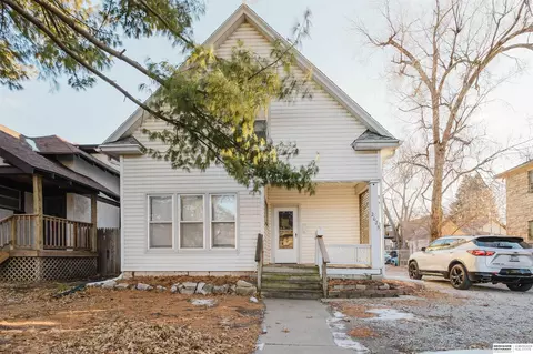 2025 South St, Lincoln, NE 68503