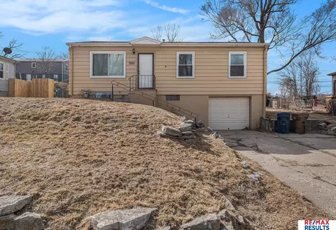 7010 S 23rd St, Bellevue, NE 68147