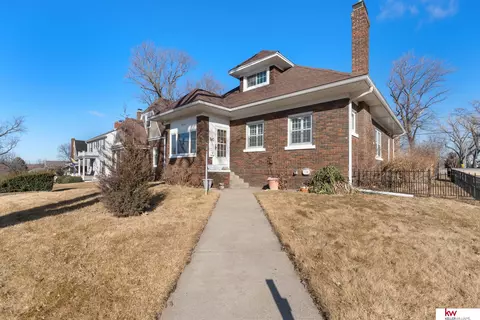 4504 William St, Omaha, NE 68106