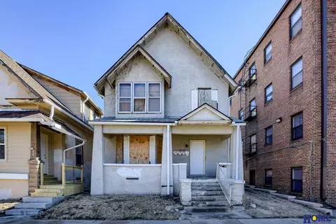 834 S 12th St, Lincoln, NE 68508