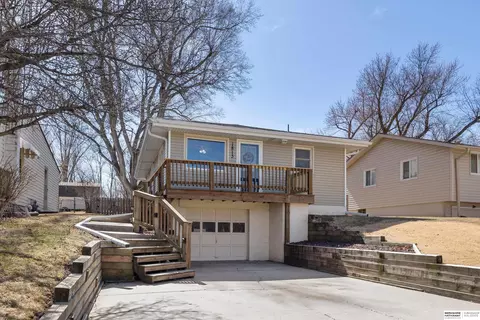 1813 Avenue B, Plattsmouth, NE 68048
