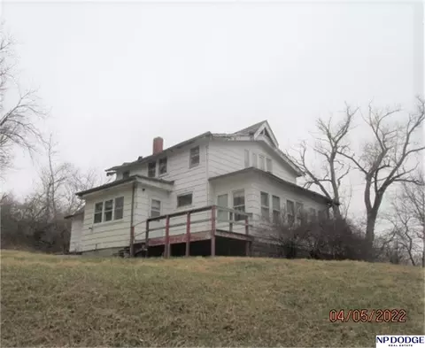 4625 Kelby Rd, Omaha, NE 68152