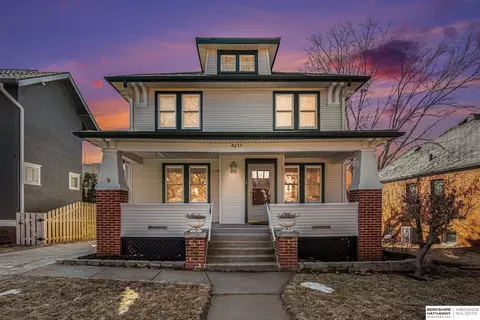 4211 William St, Omaha, NE 68105