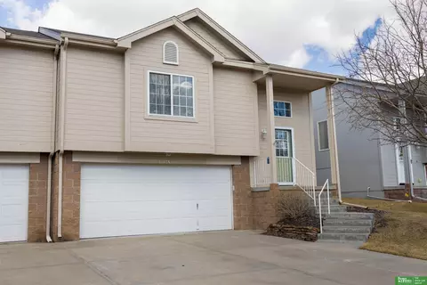 15130 Tibbles St, Omaha, NE 68116