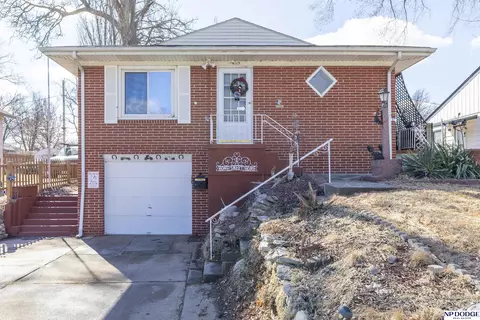 6119 Decatur St, Omaha, NE 68104
