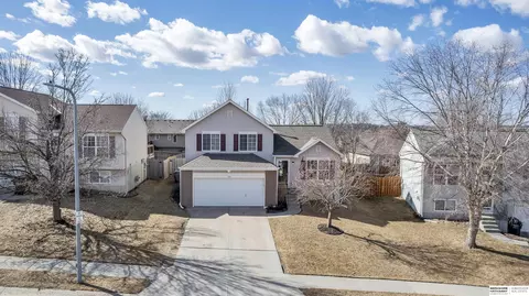 7708 S 161st Ter, Omaha, NE 68136