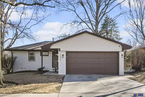 7931 Reno Rd, Lincoln, NE 68505