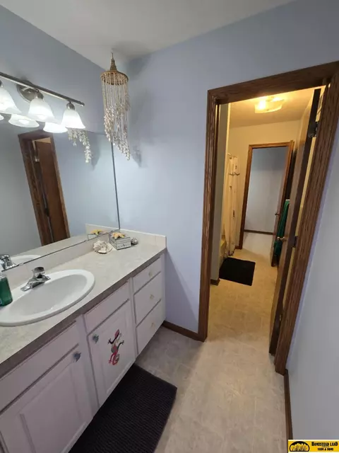 2010 Irving St, Beatrice, NE 68310 photo 20
