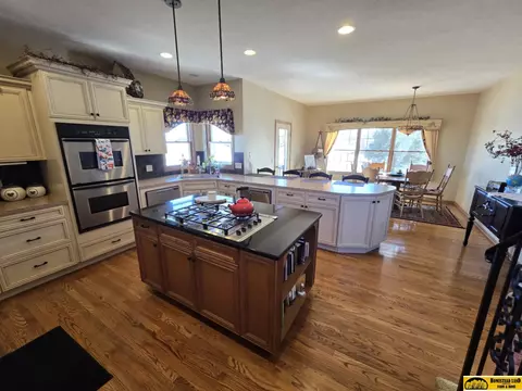 2010 Irving St, Beatrice, NE 68310 photo 13