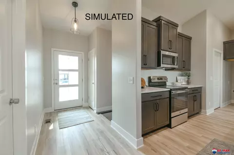 5902 SW 9th St, Lincoln, NE 68523