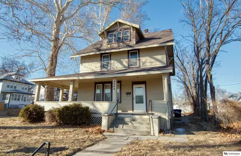 3042 Fowler Ave, Omaha, NE 68111