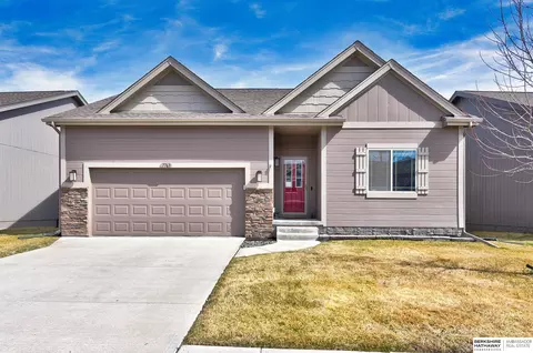 7763 N 88th Ave, Omaha, NE 68122