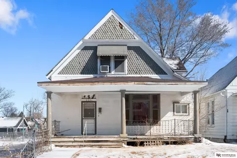 2321 N 45th St, Omaha, NE 68104