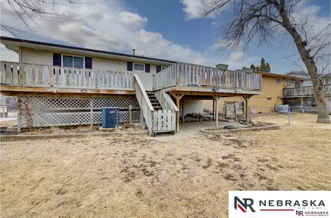 3109 Harrison St, Bellevue, NE 68147
