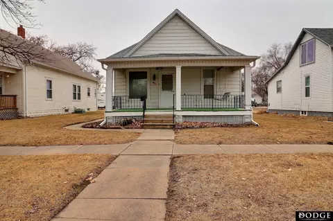215 N Logan St, Fremont, NE 68025