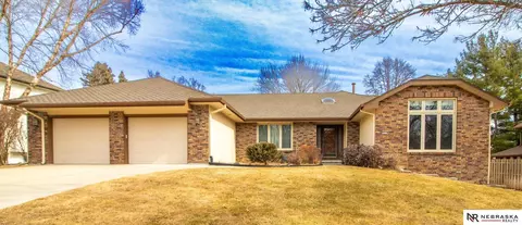 16114 Grover St, Omaha, NE 68130