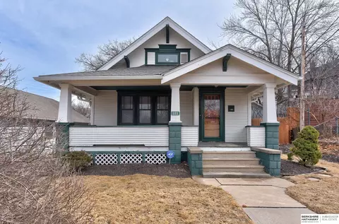 609 N 43rd St, Omaha, NE 68131
