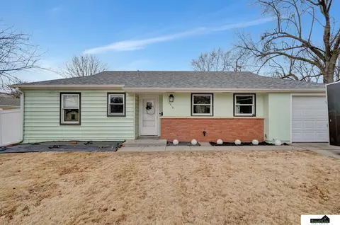 3615 Pawnee St, Lincoln, NE 68506