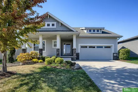 11008 S 186th Ave, Omaha, NE 68136