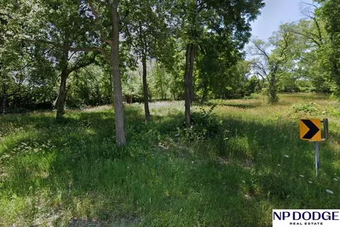 4209 Ellison Ave, Omaha, NE 68111