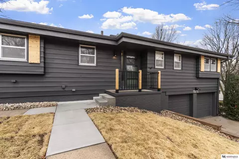 11715 Frances St, Omaha, NE 68144