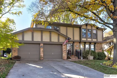 14617 Shirley St, Omaha, NE 68144