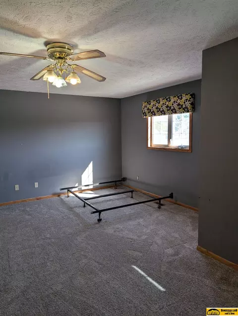 Bedroom - 1513 Crestview Ave, Beatrice, NE 68310 photo 1 of 7