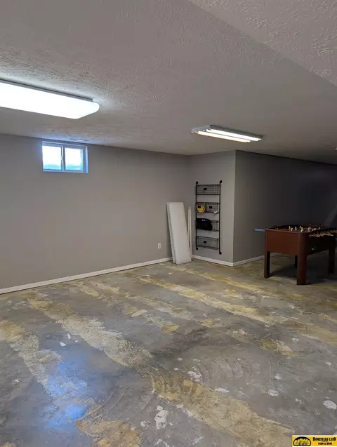 Other - 1513 Crestview Ave, Beatrice, NE 68310 photo 6 of 14