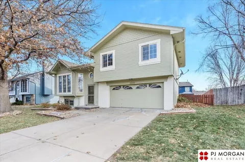 7909 S 151st Ave, Omaha, NE 68138