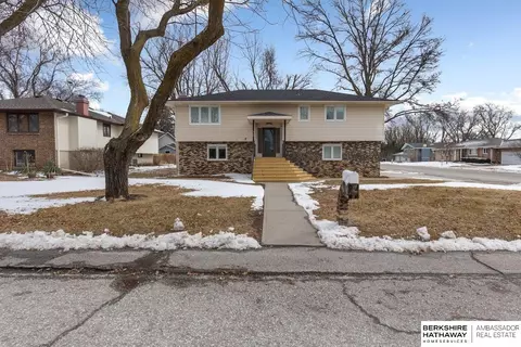 968 N 18th Ave, Blair, NE 68008
