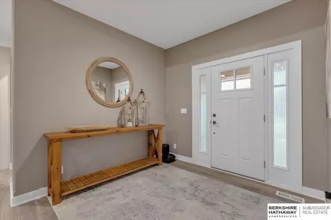 175 N 10th Ave, Springfield, NE 68059 photo 6